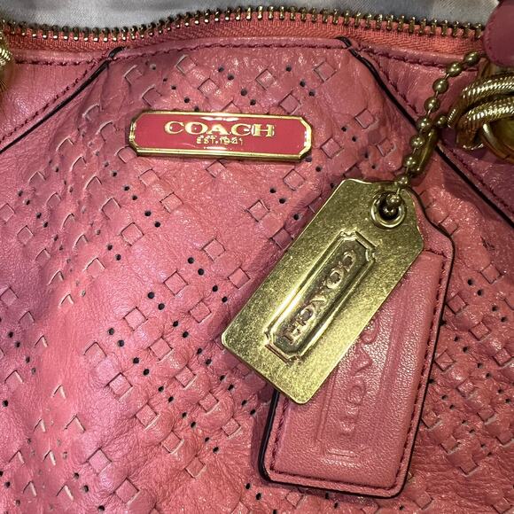 Coach Pink Leather Shoulder Bag - Picture 5 of 11